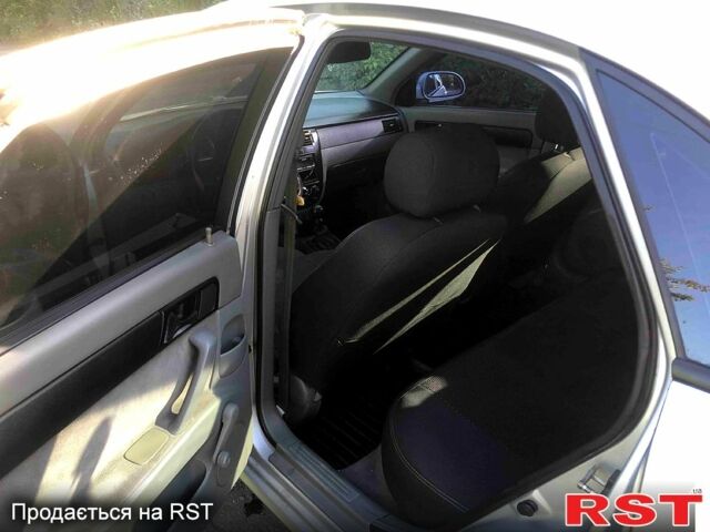 Шевроле Лачетті, об'ємом двигуна 1.8 л та пробігом 171 тис. км за 4000 $, фото 5 на Automoto.ua