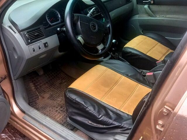 Шевроле Лачетти, объемом двигателя 1.8 л и пробегом 275 тыс. км за 2700 $, фото 1 на Automoto.ua