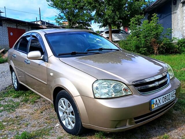 Шевроле Лачетті, об'ємом двигуна 1.8 л та пробігом 275 тис. км за 3450 $, фото 2 на Automoto.ua