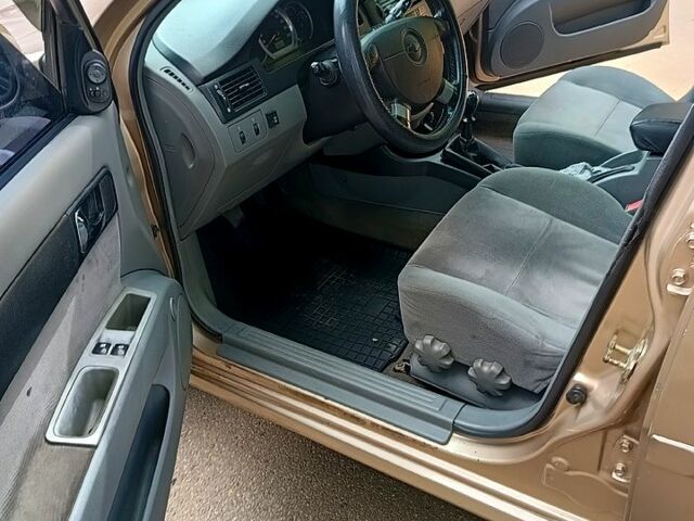 Шевроле Лачетті, об'ємом двигуна 1.8 л та пробігом 275 тис. км за 3450 $, фото 7 на Automoto.ua