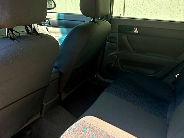 Шевроле Лачетті, об'ємом двигуна 1.8 л та пробігом 275 тис. км за 4700 $, фото 2 на Automoto.ua