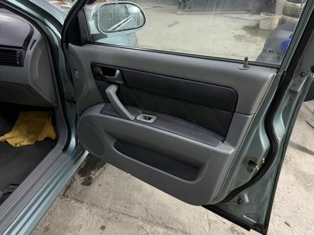 Шевроле Лачетти, объемом двигателя 1.8 л и пробегом 199 тыс. км за 3800 $, фото 8 на Automoto.ua