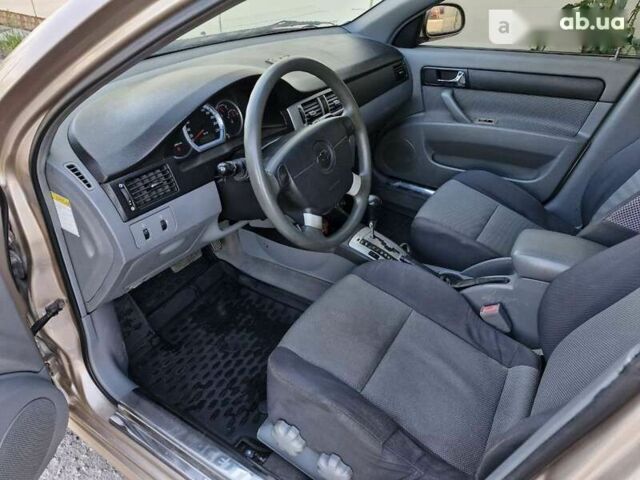 Шевроле Лачетті, об'ємом двигуна 1.8 л та пробігом 160 тис. км за 3699 $, фото 14 на Automoto.ua