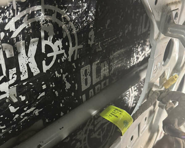 Шевроле Лачетти, объемом двигателя 1.49 л и пробегом 280 тыс. км за 4200 $, фото 47 на Automoto.ua