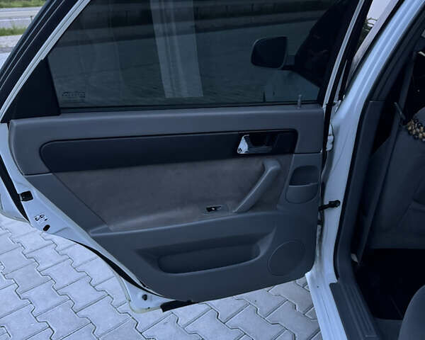 Шевроле Лачетти, объемом двигателя 1.49 л и пробегом 280 тыс. км за 4200 $, фото 34 на Automoto.ua