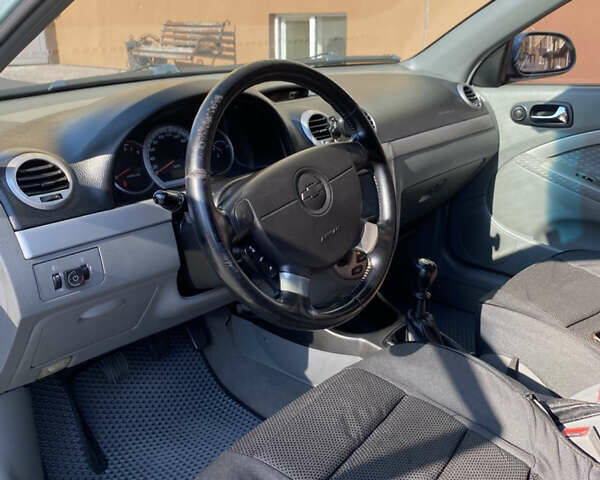 Шевроле Лачетти, объемом двигателя 1.8 л и пробегом 298 тыс. км за 3800 $, фото 9 на Automoto.ua