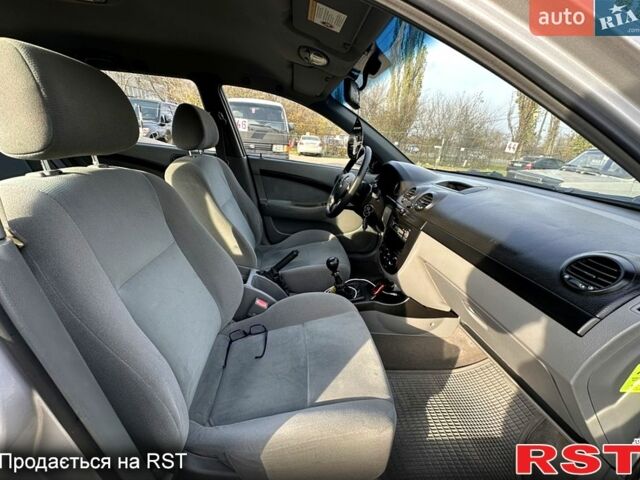 Шевроле Лачетті, об'ємом двигуна 1.6 л та пробігом 270 тис. км за 3800 $, фото 11 на Automoto.ua