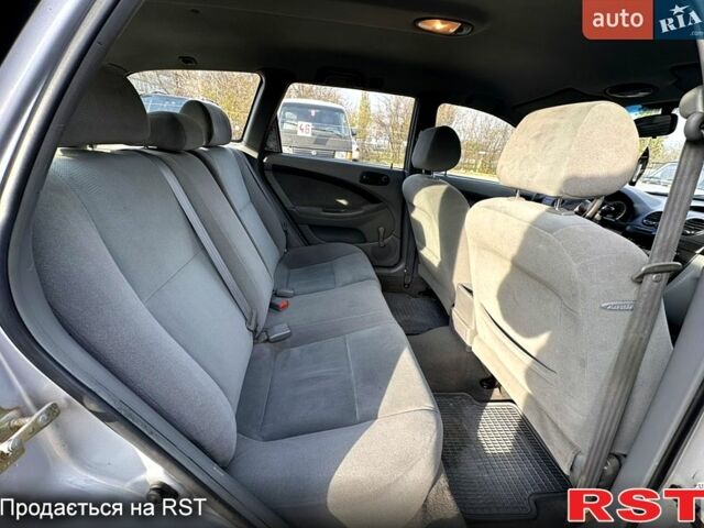 Шевроле Лачетті, об'ємом двигуна 1.6 л та пробігом 270 тис. км за 3800 $, фото 10 на Automoto.ua