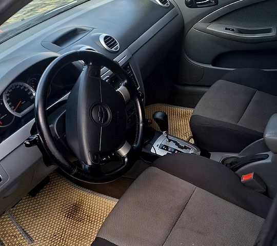 Шевроле Лачетті, об'ємом двигуна 1.8 л та пробігом 280 тис. км за 4500 $, фото 7 на Automoto.ua