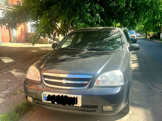 Шевроле Лачетти, объемом двигателя 1.8 л и пробегом 180 тыс. км за 3800 $, фото 1 на Automoto.ua