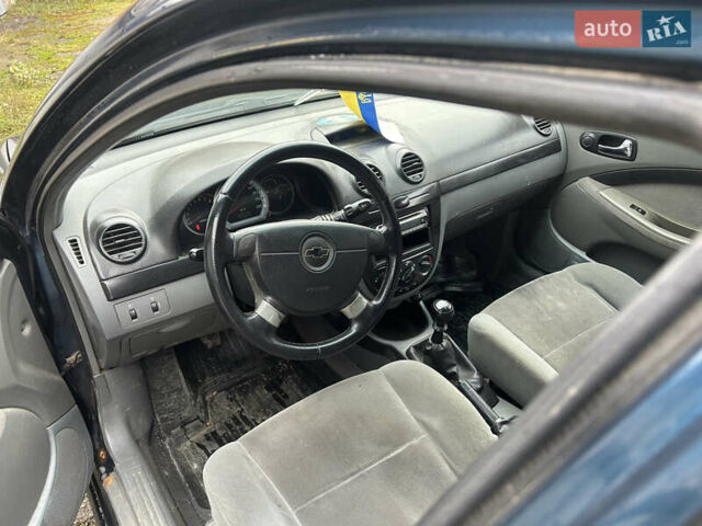 Шевроле Лачетти, объемом двигателя 1.8 л и пробегом 180 тыс. км за 2999 $, фото 3 на Automoto.ua