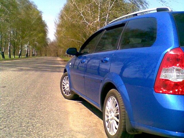 Шевроле Лачетти, объемом двигателя 12.4 л и пробегом 137 тыс. км за 4700 $, фото 2 на Automoto.ua