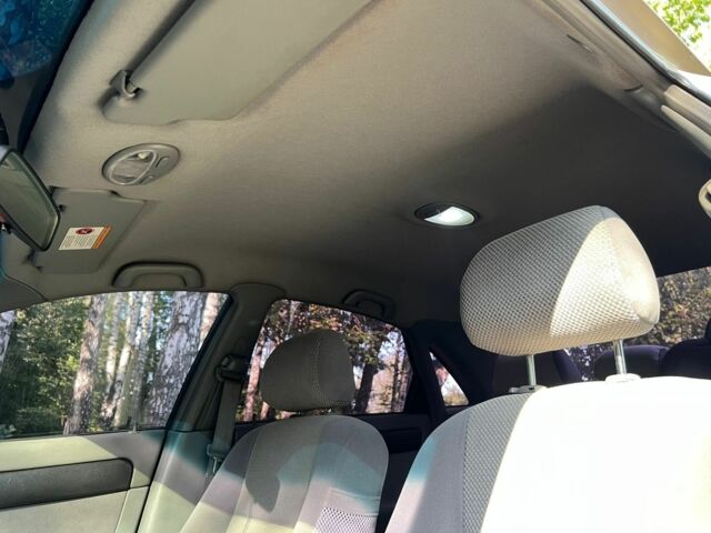 Желтый Шевроле Лачетти, объемом двигателя 1.4 л и пробегом 187 тыс. км за 4200 $, фото 10 на Automoto.ua