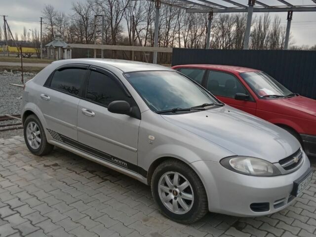 Сірий Шевроле Лачетті, об'ємом двигуна 1.4 л та пробігом 200 тис. км за 3650 $, фото 4 на Automoto.ua