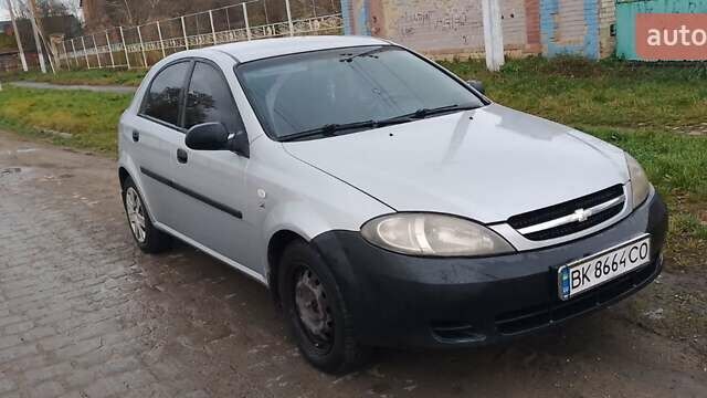 Сірий Шевроле Лачетті, об'ємом двигуна 1.4 л та пробігом 223 тис. км за 3700 $, фото 4 на Automoto.ua