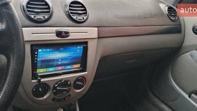 Сірий Шевроле Лачетті, об'ємом двигуна 1.4 л та пробігом 223 тис. км за 3700 $, фото 1 на Automoto.ua