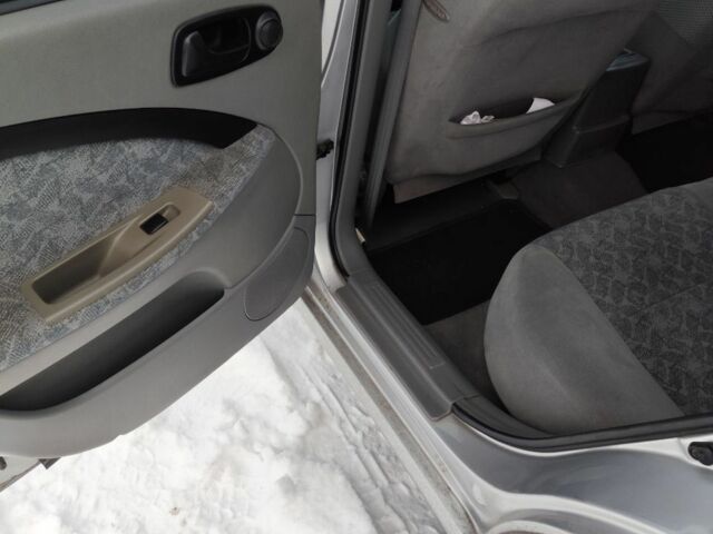 Серый Шевроле Лачетти, объемом двигателя 1.4 л и пробегом 186 тыс. км за 3290 $, фото 13 на Automoto.ua