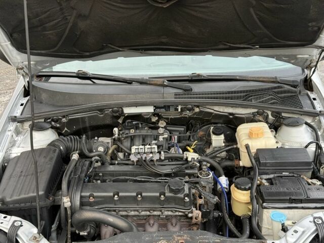 Серый Шевроле Лачетти, объемом двигателя 1.4 л и пробегом 253 тыс. км за 2999 $, фото 10 на Automoto.ua