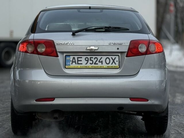 Серый Шевроле Лачетти, объемом двигателя 1.4 л и пробегом 253 тыс. км за 2999 $, фото 3 на Automoto.ua