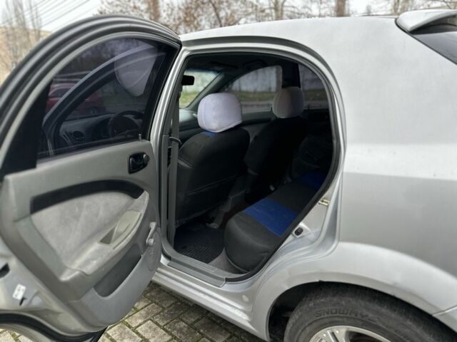 Сірий Шевроле Лачетті, об'ємом двигуна 1.6 л та пробігом 195 тис. км за 4100 $, фото 7 на Automoto.ua