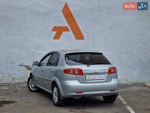 Сірий Шевроле Лачетті, об'ємом двигуна 1.8 л та пробігом 176 тис. км за 4790 $, фото 24 на Automoto.ua