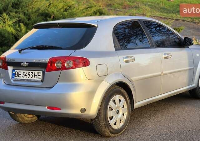 Серый Шевроле Лачетти, объемом двигателя 1.6 л и пробегом 217 тыс. км за 3950 $, фото 15 на Automoto.ua