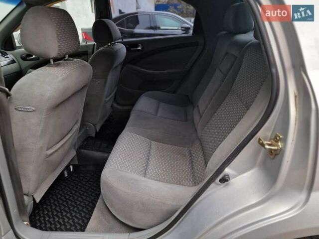 Сірий Шевроле Лачетті, об'ємом двигуна 1.8 л та пробігом 176 тис. км за 4790 $, фото 52 на Automoto.ua