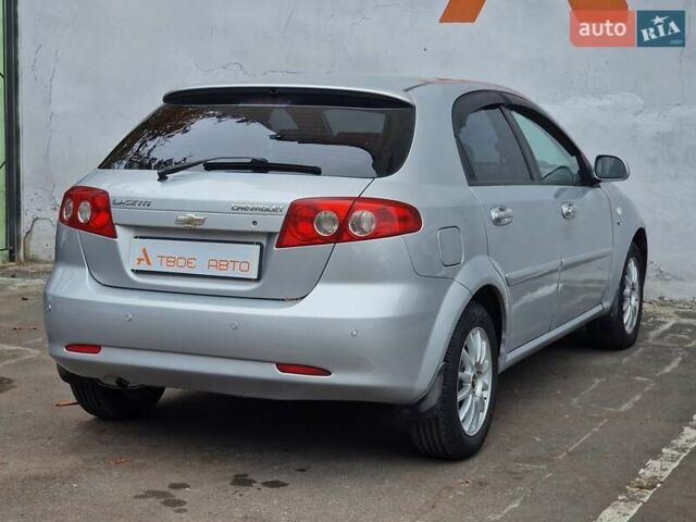 Сірий Шевроле Лачетті, об'ємом двигуна 1.8 л та пробігом 176 тис. км за 4790 $, фото 36 на Automoto.ua