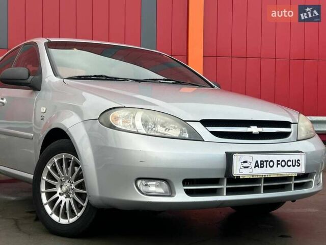 Серый Шевроле Лачетти, объемом двигателя 1.6 л и пробегом 144 тыс. км за 5290 $, фото 1 на Automoto.ua