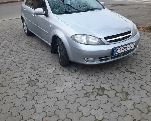 Серый Шевроле Лачетти, объемом двигателя 1.6 л и пробегом 134 тыс. км за 4600 $, фото 3 на Automoto.ua