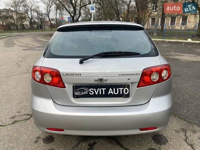 Сірий Шевроле Лачетті, об'ємом двигуна 1.8 л та пробігом 145 тис. км за 5800 $, фото 11 на Automoto.ua