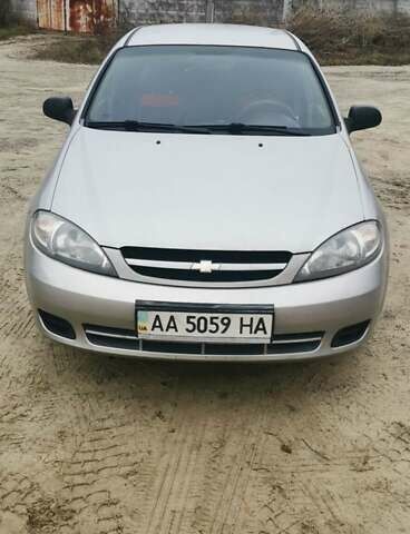 Серый Шевроле Лачетти, объемом двигателя 1.6 л и пробегом 278 тыс. км за 3800 $, фото 7 на Automoto.ua