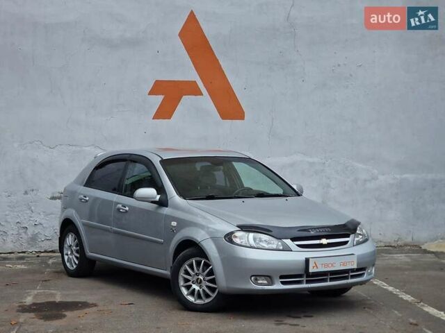Сірий Шевроле Лачетті, об'ємом двигуна 1.8 л та пробігом 176 тис. км за 4790 $, фото 13 на Automoto.ua
