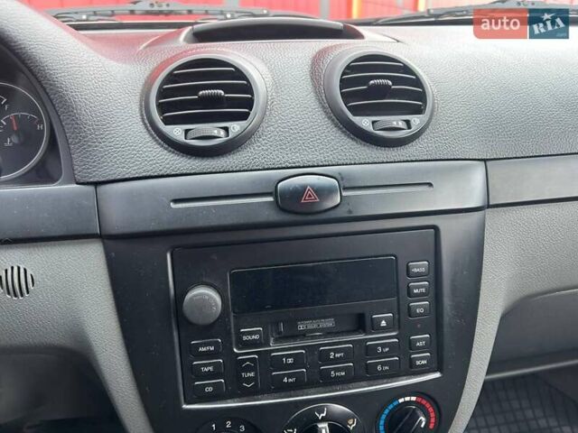 Серый Шевроле Лачетти, объемом двигателя 1.6 л и пробегом 144 тыс. км за 5290 $, фото 17 на Automoto.ua