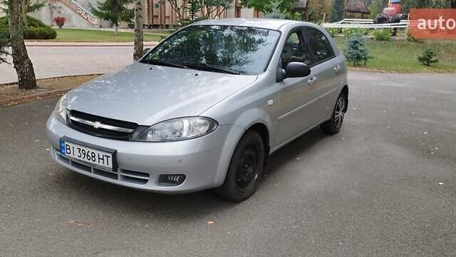 Серый Шевроле Лачетти, объемом двигателя 1.6 л и пробегом 250 тыс. км за 4200 $, фото 11 на Automoto.ua