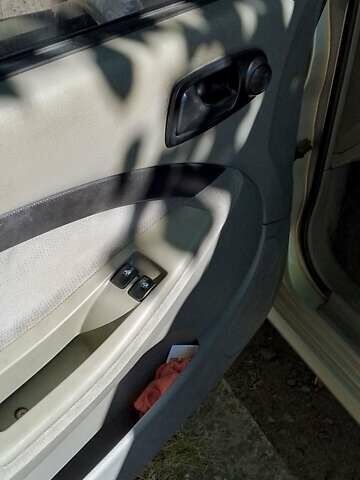 Серый Шевроле Лачетти, объемом двигателя 1.6 л и пробегом 200 тыс. км за 3700 $, фото 18 на Automoto.ua