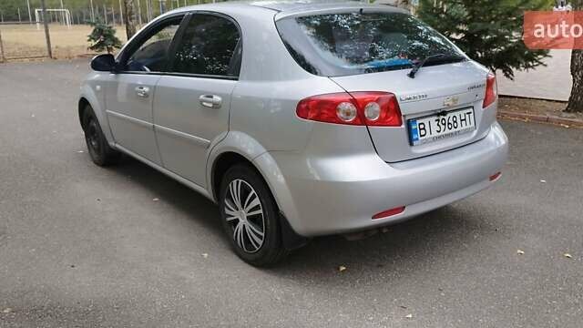 Серый Шевроле Лачетти, объемом двигателя 1.6 л и пробегом 250 тыс. км за 4200 $, фото 10 на Automoto.ua