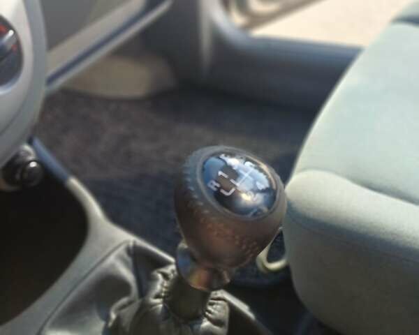 Серый Шевроле Лачетти, объемом двигателя 1.6 л и пробегом 224 тыс. км за 4600 $, фото 14 на Automoto.ua