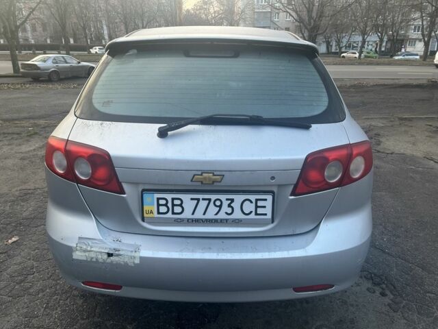 Сірий Шевроле Лачетті, об'ємом двигуна 1.8 л та пробігом 240 тис. км за 3000 $, фото 7 на Automoto.ua