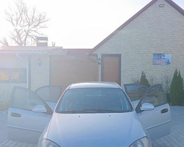 Сірий Шевроле Лачетті, об'ємом двигуна 1.4 л та пробігом 340 тис. км за 3700 $, фото 4 на Automoto.ua