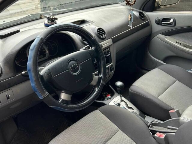 Сірий Шевроле Лачетті, об'ємом двигуна 1.8 л та пробігом 166 тис. км за 4000 $, фото 7 на Automoto.ua