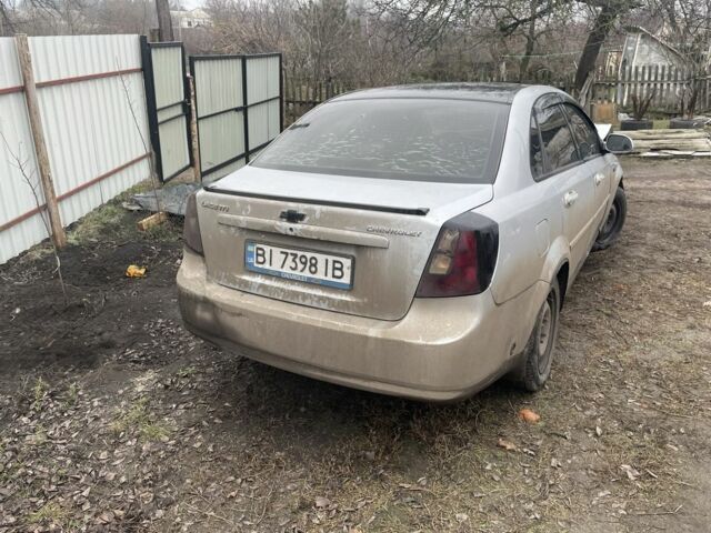 Серый Шевроле Лачетти, объемом двигателя 1.8 л и пробегом 160 тыс. км за 2000 $, фото 6 на Automoto.ua