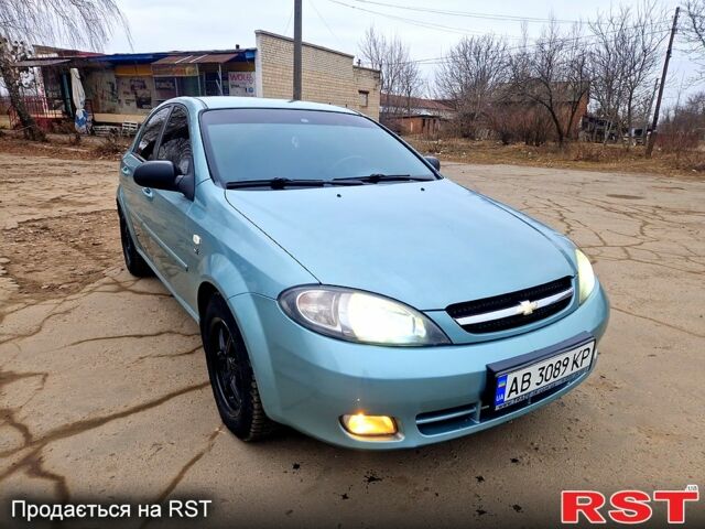 Серый Шевроле Лачетти, объемом двигателя 1.6 л и пробегом 190 тыс. км за 3300 $, фото 2 на Automoto.ua