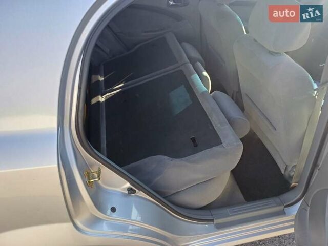 Серый Шевроле Лачетти, объемом двигателя 1.6 л и пробегом 224 тыс. км за 4600 $, фото 10 на Automoto.ua