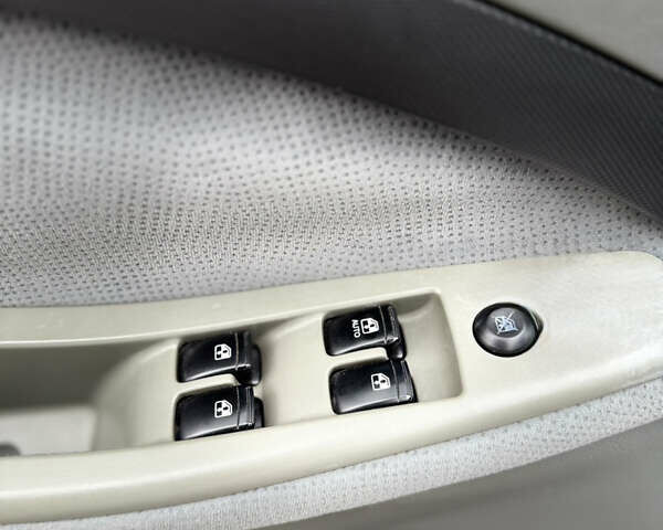 Серый Шевроле Лачетти, объемом двигателя 1.6 л и пробегом 224 тыс. км за 4999 $, фото 12 на Automoto.ua