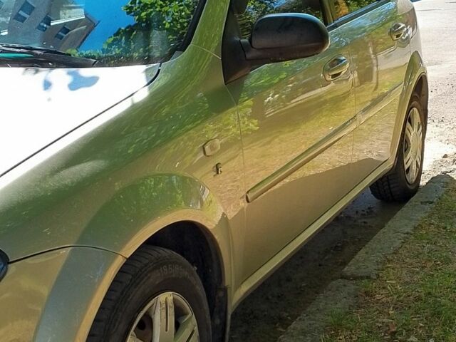 Сірий Шевроле Лачетті, об'ємом двигуна 1.6 л та пробігом 200 тис. км за 3500 $, фото 7 на Automoto.ua