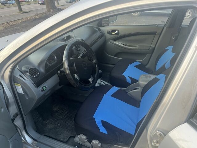 Сірий Шевроле Лачетті, об'ємом двигуна 1.8 л та пробігом 240 тис. км за 3000 $, фото 1 на Automoto.ua