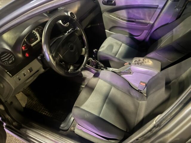 Серый Шевроле Лачетти, объемом двигателя 1.6 л и пробегом 400 тыс. км за 2350 $, фото 5 на Automoto.ua