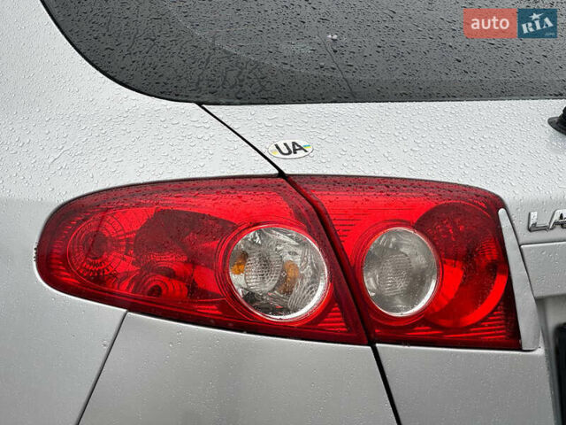 Серый Шевроле Лачетти, объемом двигателя 1.8 л и пробегом 189 тыс. км за 4650 $, фото 14 на Automoto.ua