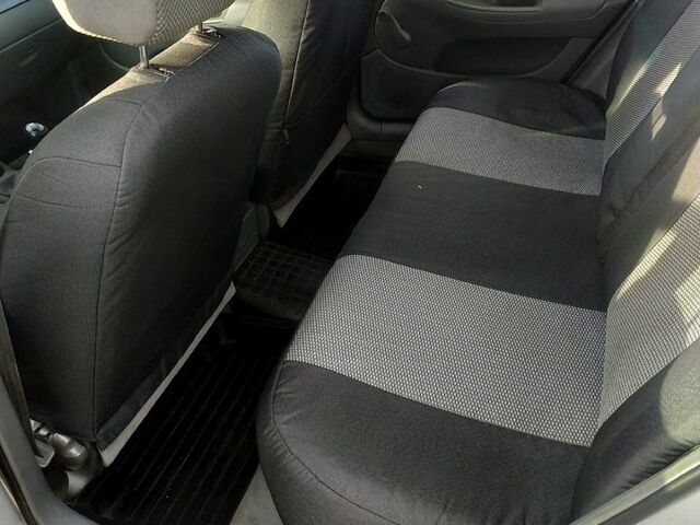 Серый Шевроле Лачетти, объемом двигателя 1.4 л и пробегом 290 тыс. км за 3800 $, фото 5 на Automoto.ua